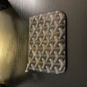 goyard mini senat pochette black